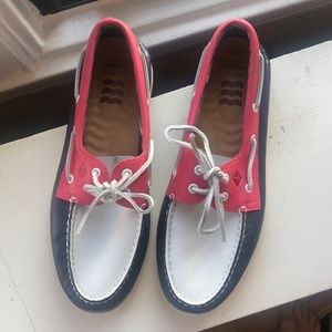 Never worn Sperry boat shoe
